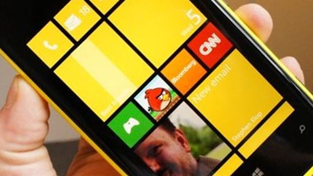 Lumia 920 começa a ser vendido no Brasil ainda neste mês