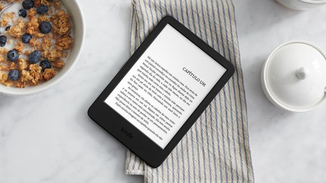 Após atraso, Kindle 2022 (11ª geração) é lançado no Brasil por R