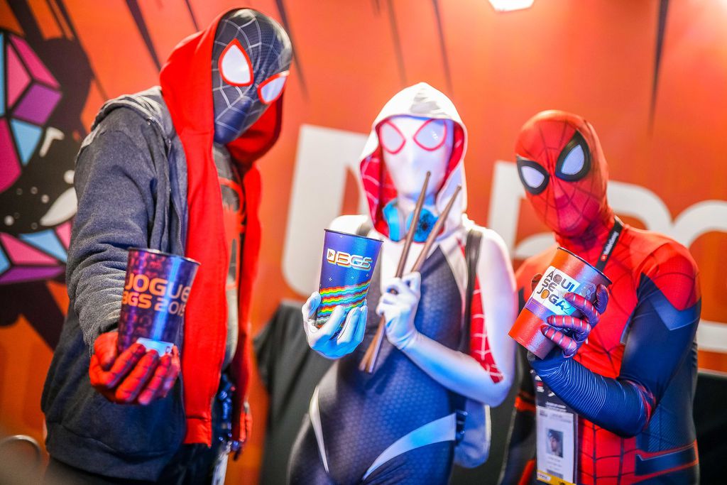 Imagem de cosplayers