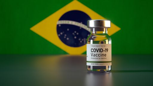 Brasil passa EUA em porcentagem de população totalmente vacinada contra covid-19