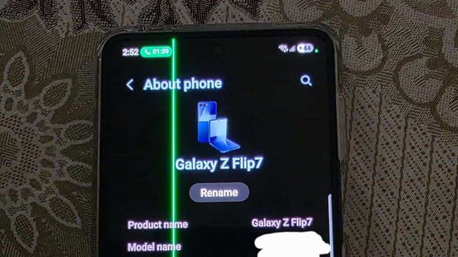 galaxy z flip 7 - linha verde na tela