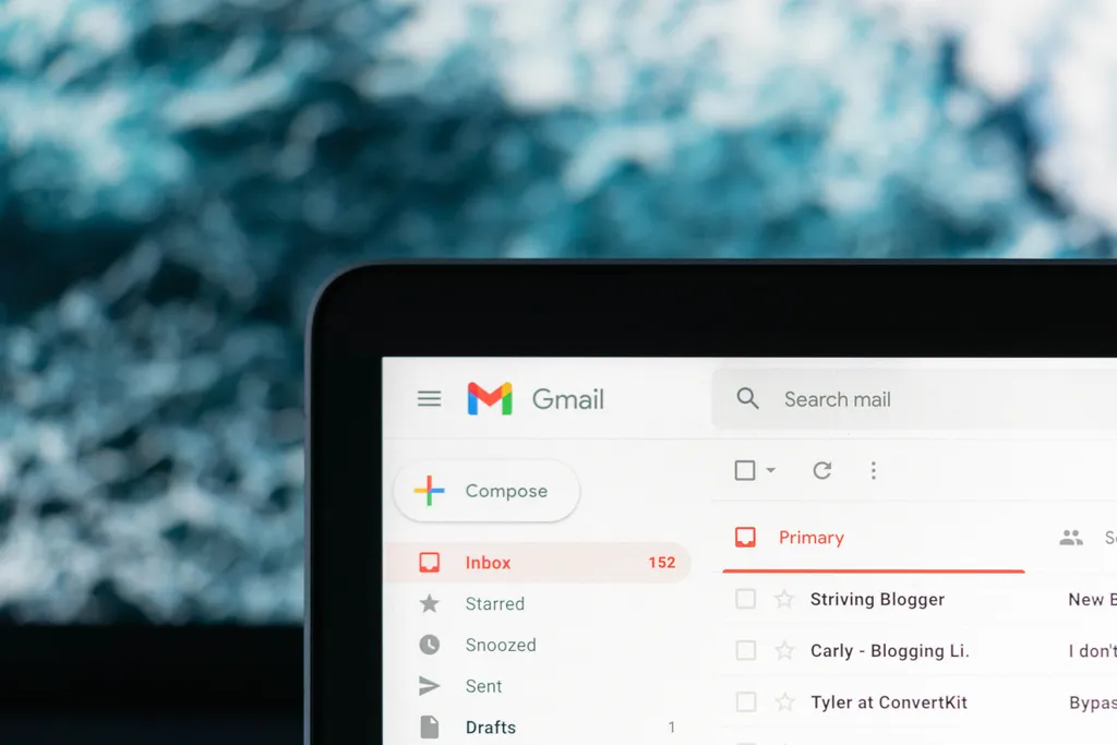 O Gmail para a web vai oferecer melhores resultados ao usar a lupa no campo de busca (Imagem: Justin Morgan/Unsplash)