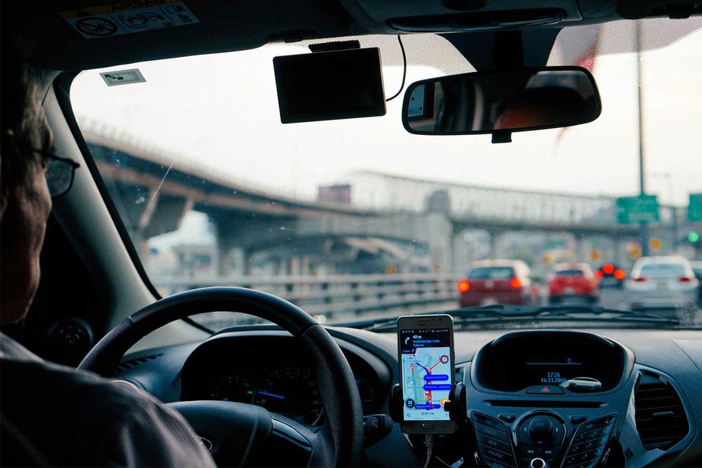 Tribunal da França reconhece ex-motorista como funcionário da Uber