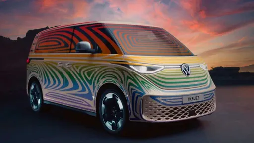 ID.Buzz | Volkswagen revela quando vai lançar a Kombi elétrica