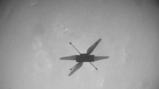 Helicóptero Ingenuity voa pela 10ª vez em Marte e enfrenta mais desafios
