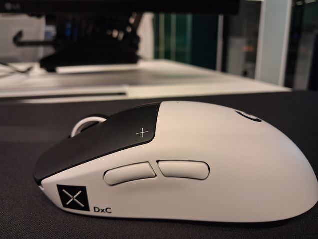 Logitech Pro X2 Superstrike