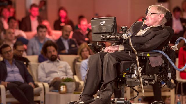"Filosofia está morta", diz Stephen Hawking em conferência do Google