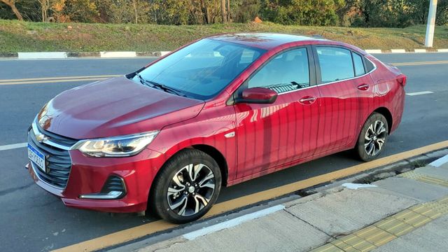Chevrolet Onix: os 10 motivos para comprar ou não o hatch