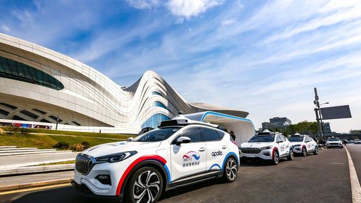 Grupo chinês testa rede inteligente de transporte com carros autônomos