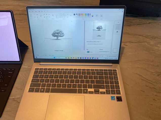 Samsung Galaxy Book4 Edge