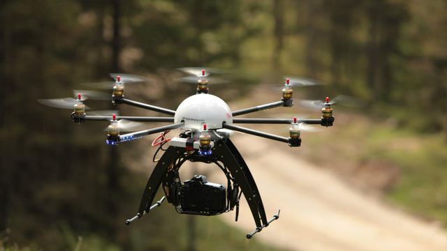 Drone “suspeito” é encontrado no jardim da Casa Branca