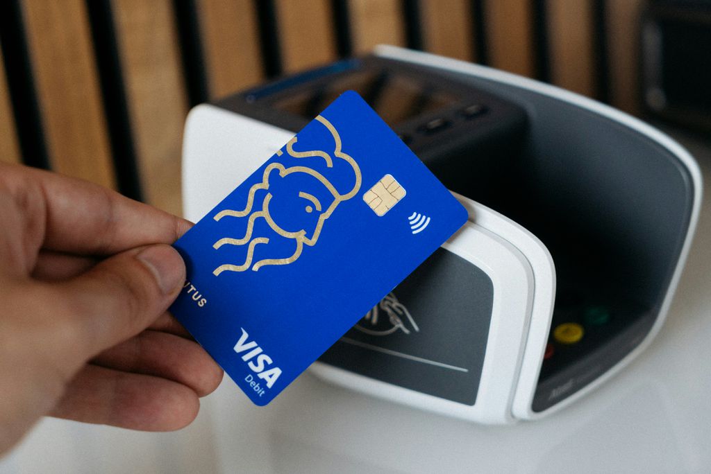 Como pagar por NFC