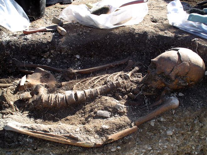 Estudo encontra doença parecida com a sifílis em Santa Catatarina em ossos de 2 mil anos (Imagem: José Filippini)