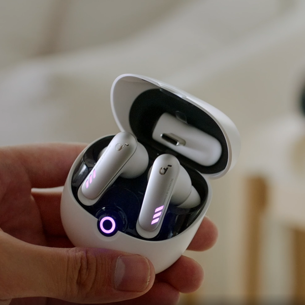 Anker lança fones de ouvido para o metaverso com o Meta Quest 2