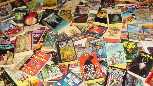 Além dos clássicos: 10 livros de ficção científica que você precisa conhecer
