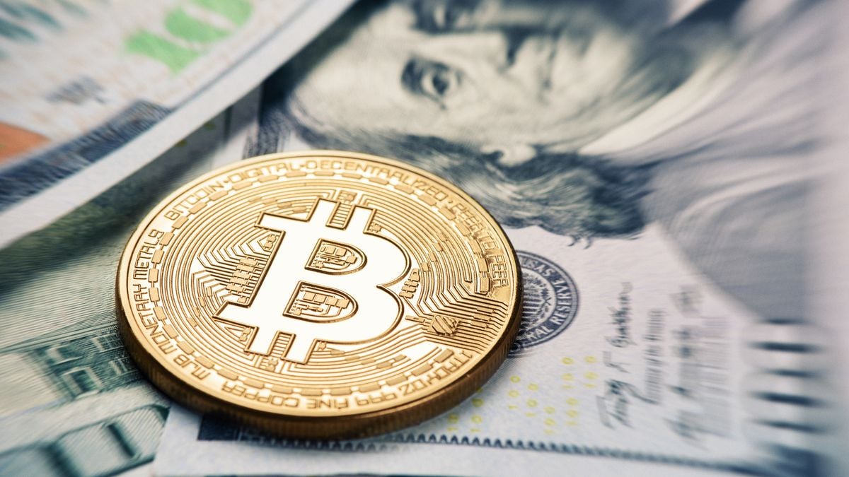 Bitcoin Fica Abaixo Dos Us Mil Pela Primeira Vez Em Ano Canaltech