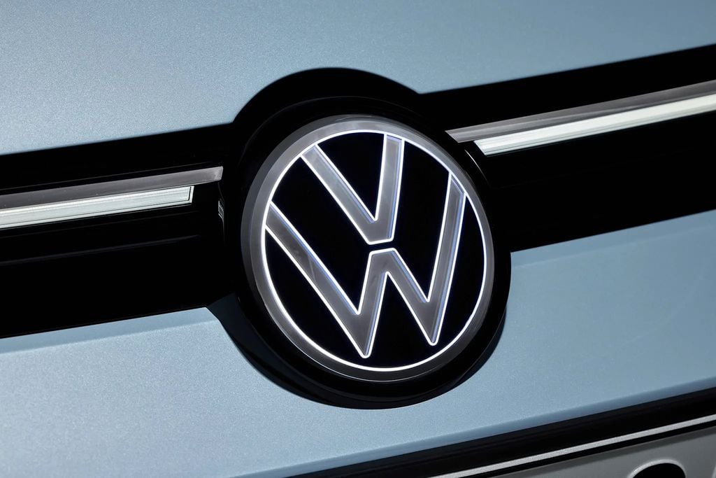 Logotipo da Volkswagen será iluminado no novo Golf (Imagem: Divulgação/Volkswagen)