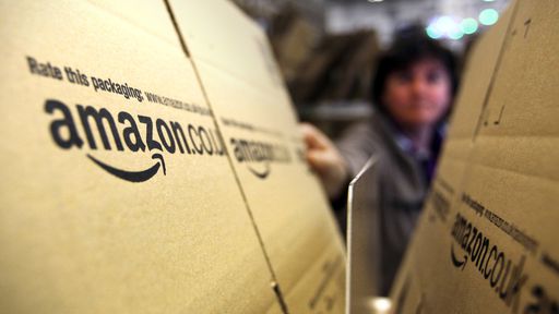 Venda de livros físicos mais baratos na Amazon Brasil preocupa concorrência
