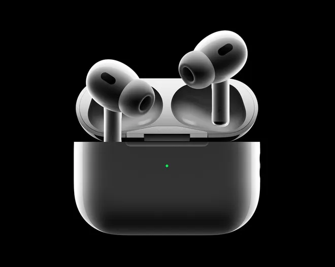 Novo fone de ouvido premium da Apple é uma atualização do modelo original lançado em 2019 (Imagem: Divulgação/Apple)