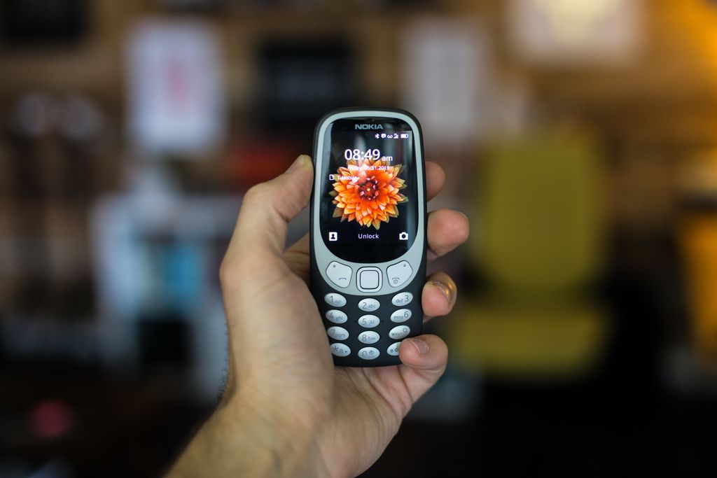 Celulares inquebráveis da Nokia do início dos anos 2000 dariam uma boa horcrux (Imagem: Unsplash / Isaac Smith)