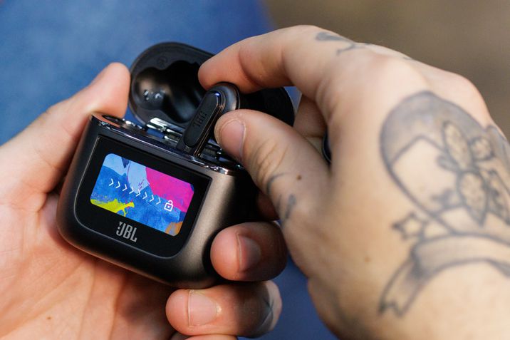 JBL Tour Pro 2 fones case