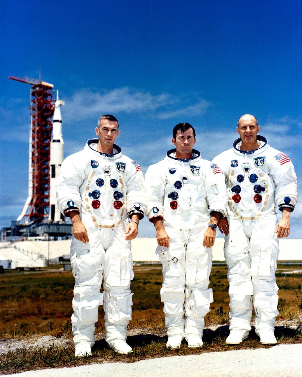 Da esquerda para a direita, Eugene Cernan, John Young e Thomas Stafford (Imagem: Reprodução/NASA)
