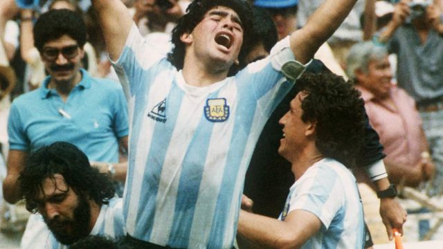 Diego Maradona quer processar Konami por uso indevido de sua imagem