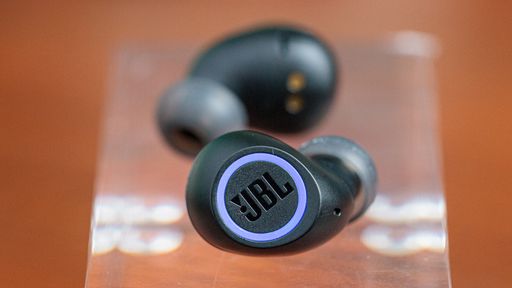 Review JBL Free II | O pareamento rápido chama a atenção
