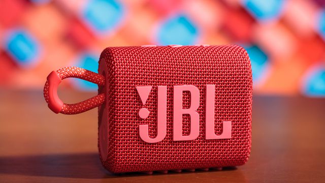 Review JBL GO 3 | Uma “caixinha” de som potente e portátil