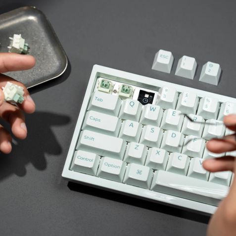 Teclado de cerâmica Keychron Q16 HE