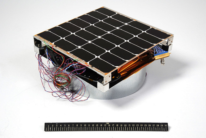 Lançado no ano passado, o PRAM ocleta a energia solar e a converte em energia de radiofrequência em microondas (Imagem: Reprodução/U.S. Naval Research Laboratory)
