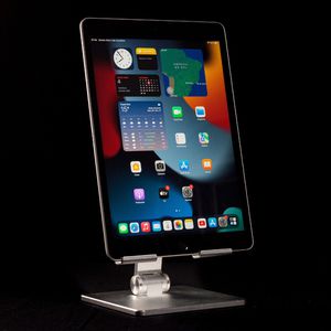 Seminovo | Apple iPad 9, 64 GB, Cinza Espacial, Wi-Fi, A2602 | Desconto no Pix ou Boleto