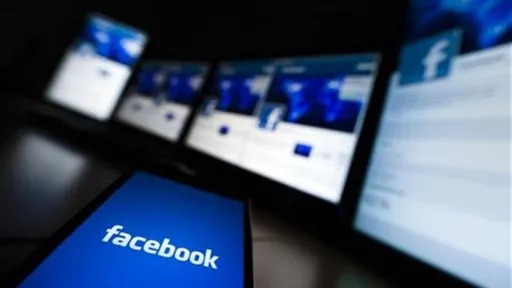 Facebook lança aplicativo para chat em grupo