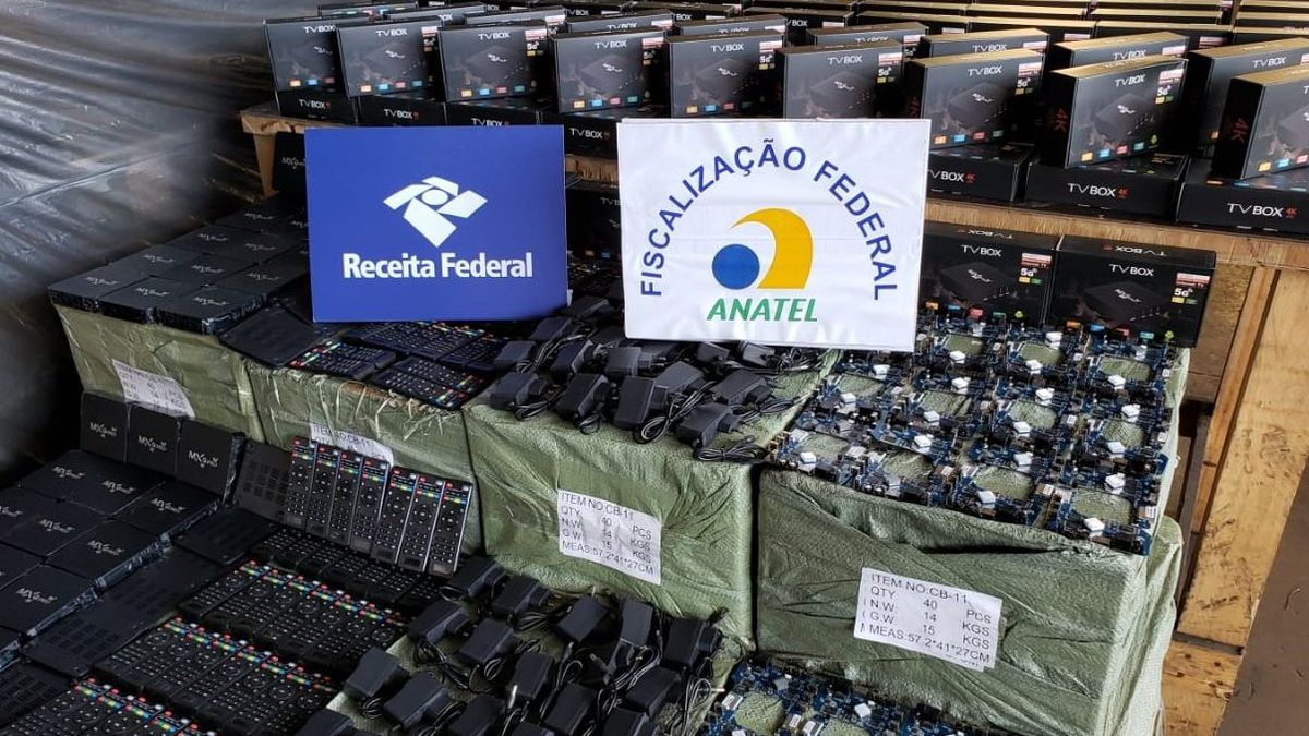 Receita apreende 140 mil TV boxes e outros eletrônicos piratas  