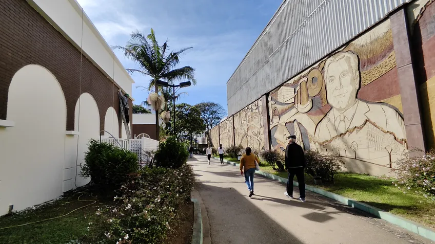 Poco F5 Pro - C&acirc;mera principal