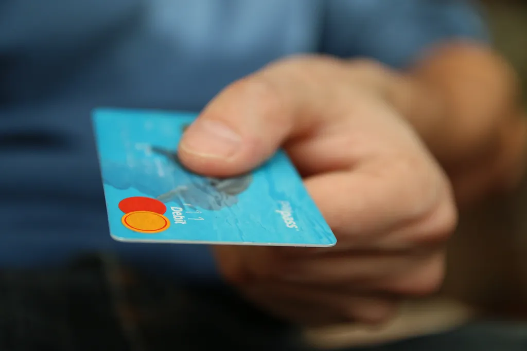 Crédito ainda é a modalidade de pagamento mais usada no e-commerce brasileiro (Imagem: Reprodução/Pexels/Pixabay)