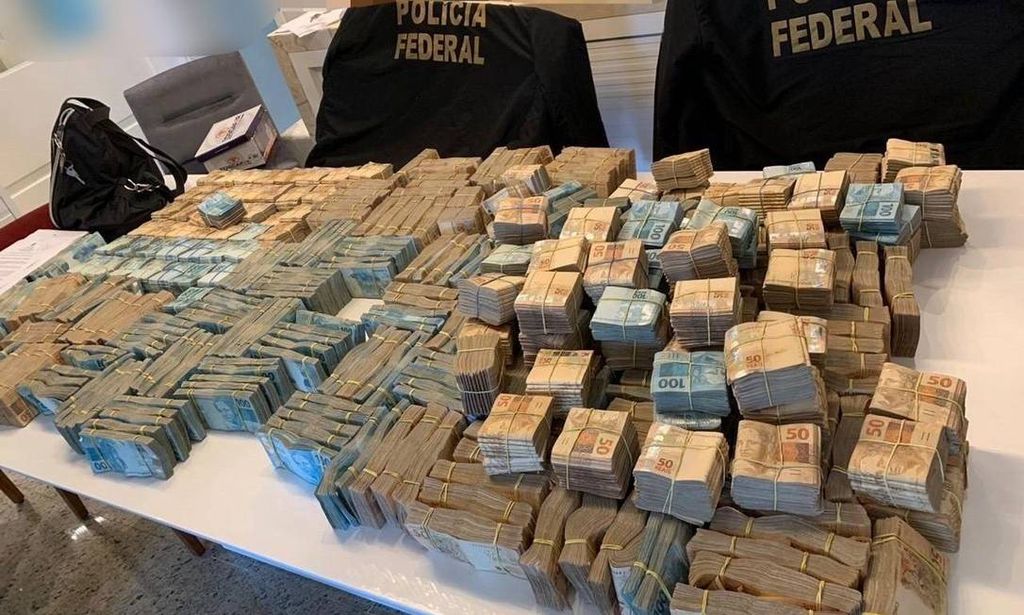 Polícia encontra R$ 3,5 milhões em casa de investigado em fraude nos Correios (Imagem: Divulgação/Polícia Federal)