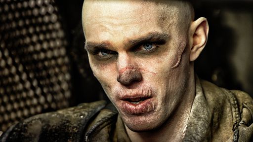 Renfield | Nicholas Hoult será protagonista do spin-off de Drácula