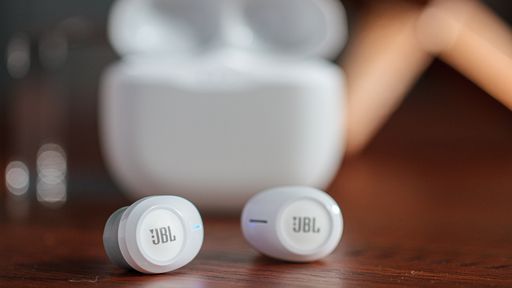 Review JBL Tune 120TWS | Básico, sem fio e com foco em graves