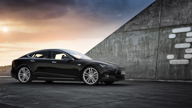 Após acidente, Alemanha restringe uso de limpador de para-brisa do Tesla Model 3
