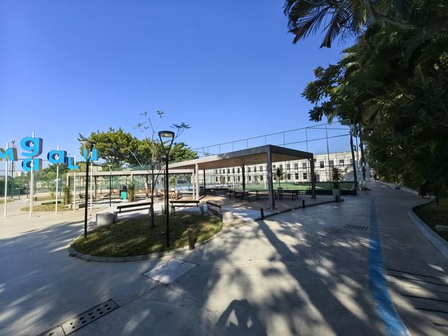 Huawei Mate XT Ultimate - Câmera ultrawide