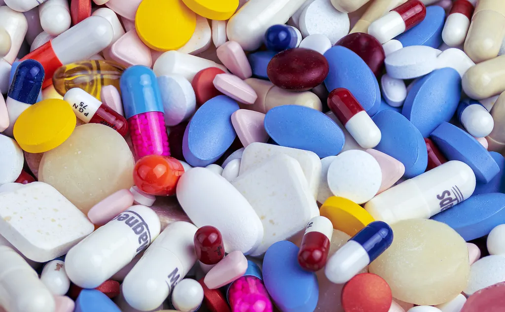 Anvisa proíbe as venda de pílulas para o emegrecimento (Imagem: Myriam Zilles/Unsplash)