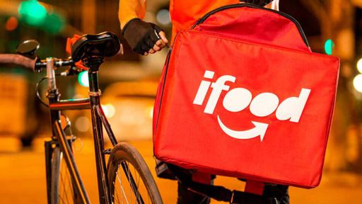 Entregador se torna engenheiro de software do iFood após viralizar no LinkedIn