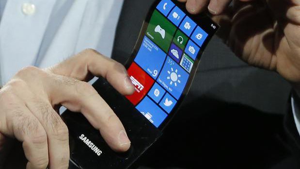 Samsung e LG já trabalham em smartphones dobráveis e transparentes