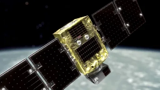 Astroscale lançará satélite inovador para remover lixo espacial