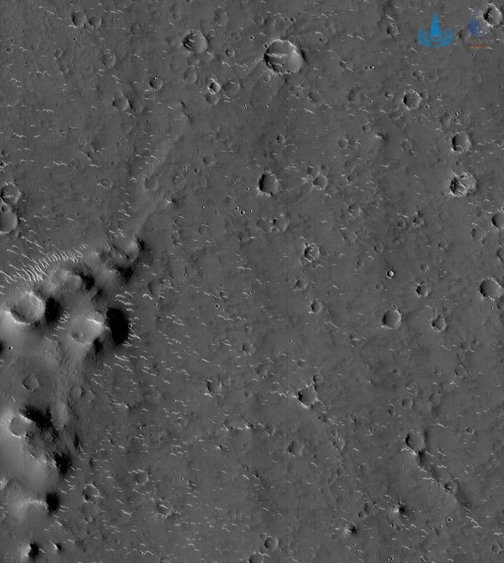 A outra imagem de Marte em alta resolução feita pela sonda (Imagem: Reprodução/CNSA)
