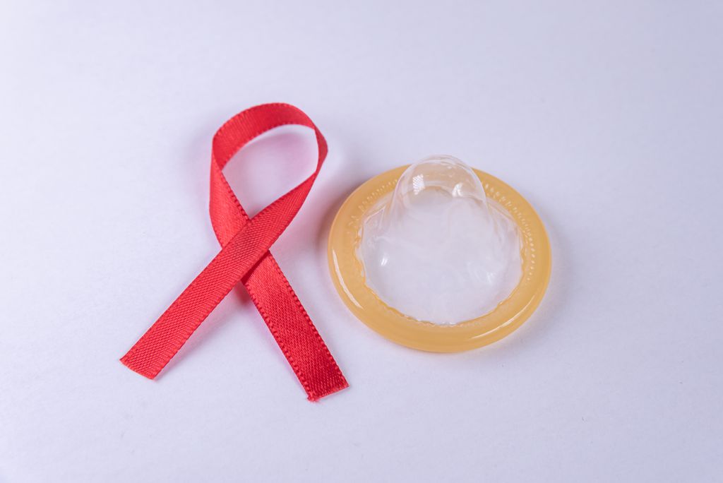 Dia Mundial do Combate à AIDS: veja respostas aos mitos sobre o vírus e a doença