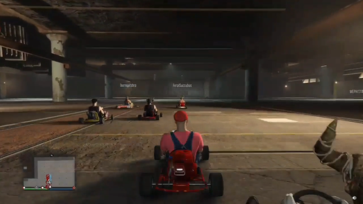 Jogadores de GTA Online recriam corrida de Mario Kart