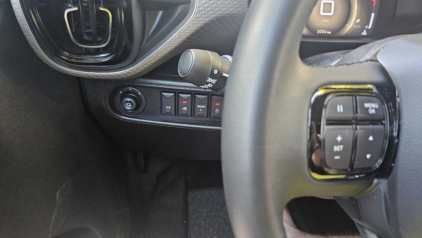 Citro&euml;n Basalt (Teste - Review)