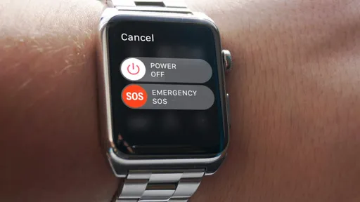 Recurso de emergência do Apple Watch salva a vida de mulher em convulsão